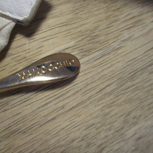 🎨 Artistic White Shoulder Bag – Manocchio Brand - Picture 7 of 7